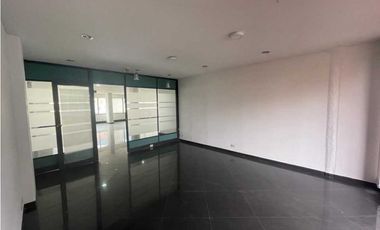 SE VENDE EDIFICIO EN SECTOR DE RETIRO
