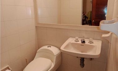 SE ARRIENDA OFICINA O CONSULTORIO EN SECTOR DEL CHICO