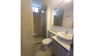 APARTAMENTO EN ALQUILER EN CIUDAD MALLORQUIN