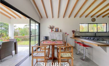 Casa en parcela para la venta en el Carmen de Viboral