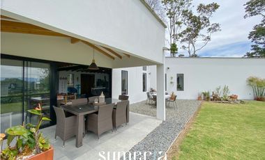 Casa en parcela para la venta en el Carmen de Viboral