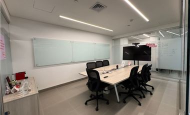 SE ARRIENDA OFICINA POBLADO