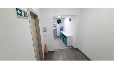 OFICINA MUY  BIEN UBICADA EN MARAYA