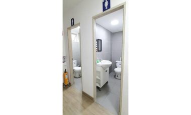 OFICINA MUY  BIEN UBICADA EN MARAYA