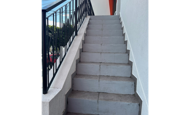 OFICINA MUY  BIEN UBICADA EN MARAYA