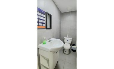 OFICINA MUY  BIEN UBICADA EN MARAYA