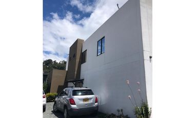 CASA EN ARRIENDO SECTOR EL ESCOBERO - ENVIGADO