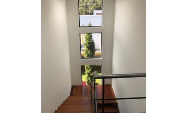 CASA EN ARRIENDO SECTOR EL ESCOBERO - ENVIGADO