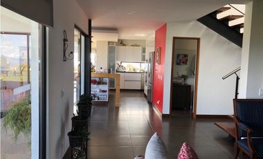 CASA EN ARRIENDO SECTOR EL ESCOBERO - ENVIGADO