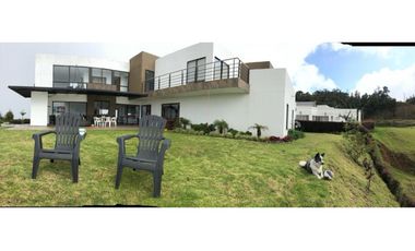 CASA EN ARRIENDO SECTOR EL ESCOBERO - ENVIGADO