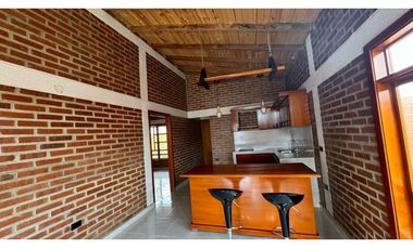 Casa campestre nueva con piscina en venta Santa Elena El Cerrito Valle