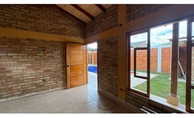 Casa campestre nueva con piscina en venta Santa Elena El Cerrito Valle
