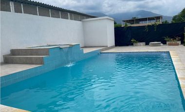 Casa campestre amoblada en venta Santa Elena El Cerrito Valle Colombia