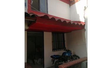 SE VENDE CASA EN BOSQUES DE LOS LAGOS CARTAGO CONJUNTO CERRADO