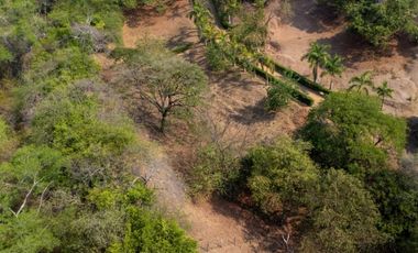 LOTE EN UNIDAD CERRADA EN SOPETRAN