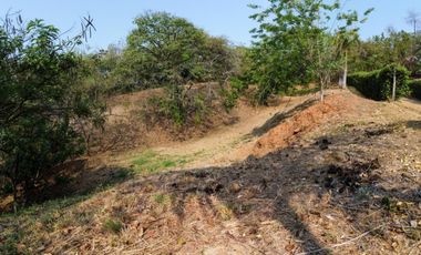 LOTE EN UNIDAD CERRADA EN SOPETRAN