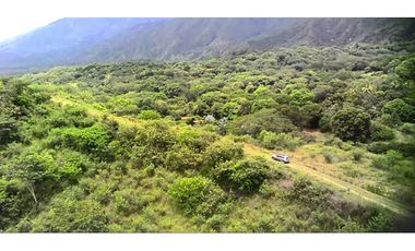 LOTES EN UNIDAD CERRADA EN SOPETRAN ANTIOQUIA CON VISTA AL RIO CAUCA