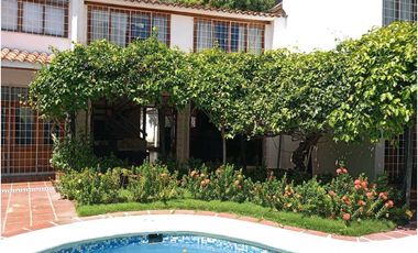 Cabaña cerca al mar santa marta