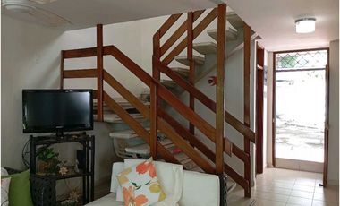 Cabaña cerca al mar santa marta