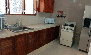 Cabaña cerca al mar santa marta