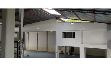 BODEGA EN VENTA, VILLAVICENCIO