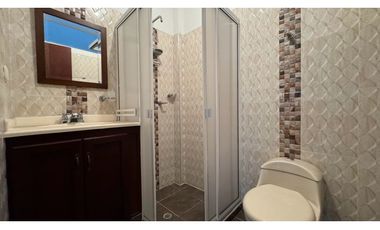 Casa de tres pisos con terraza en venta Barrio Santa Ana Palmira Valle