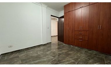 Casa de tres pisos con terraza en venta Barrio Santa Ana Palmira Valle