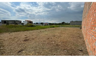 Lote terreno de 7.50 x 20 en venta Rozo Palmira Valle Colombia