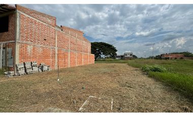 Lote terreno de 7.50 x 20 en venta Rozo Palmira Valle Colombia