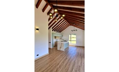 vendo casa finca Marinilla Antioquia sector la Esperanza 3.530 m2