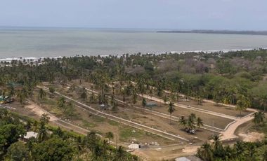 VENTA DE LOTE EN CONDOMINIO CON CLUB DE PLAYA EN MOÑITOS CORDOBA