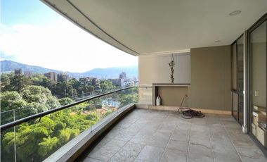 Apartamento en Arriendo Los Balsos Medellín
