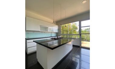 Casa para Alquiler en Alto de Palmas