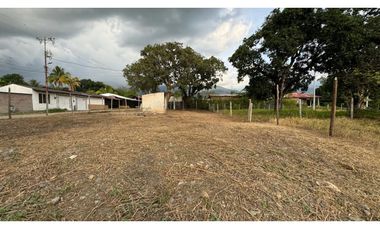 Lote esquinero en parcelación en venta Tienda Nueva Palmira Valle