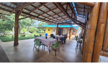 En La Mesa Cundinamarca ofrezco en venta propiedad turística