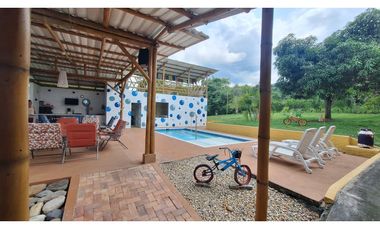En La Mesa Cundinamarca ofrezco en venta propiedad turística