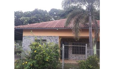 SE ALQUILA CASA EN EL EJIDO DE LOS SANTOS