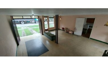 CASA EN ALQUILER SANTA GEMA LAURELES MEDELLIN AVENIDA 80 CON 33