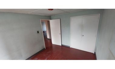 CASA EN ALQUILER SANTA GEMA LAURELES MEDELLIN AVENIDA 80 CON 33