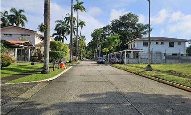 Venta de casa en Curundu Heights