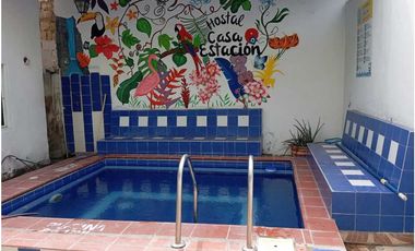 Amplio Hostal en Santa Marta.