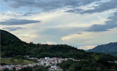 BALCONES DE LEON