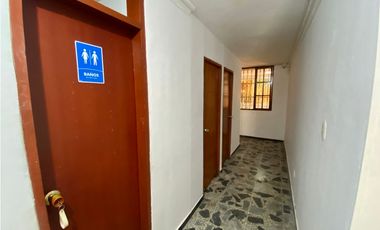 SE ARRIENDA CASA PARA USO COMERCIAL EN RIASCOS, SANTA MARTA