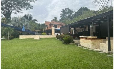 ESPECTACULAR FINCA SAN JERONIMO ACEPTA PARTE PERMUTA POR MENOR VR.