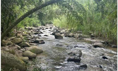 ESPECTACULAR FINCA SAN JERONIMO ACEPTA PARTE PERMUTA POR MENOR VR.