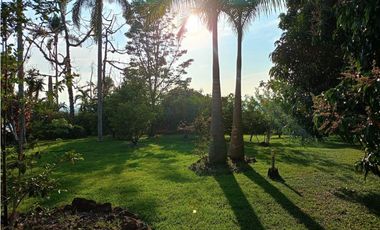 Finca en parcelación cerrada en venta Santa Elena El Cerrito Valle