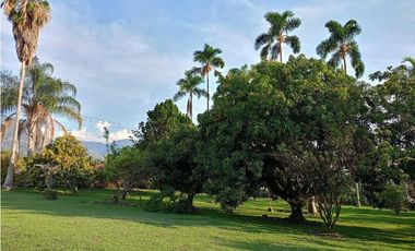 Finca en parcelación cerrada en venta Santa Elena El Cerrito Valle