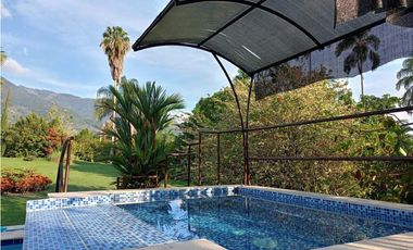 Finca en parcelación cerrada en venta Santa Elena El Cerrito Valle