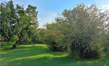 Finca en parcelación cerrada en venta Santa Elena El Cerrito Valle