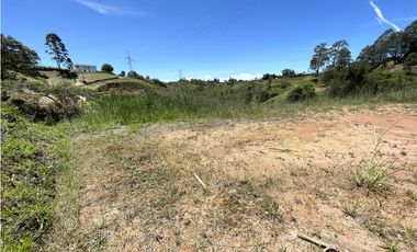 Lote hermoso en parcelacion mejor precio. Marinilla